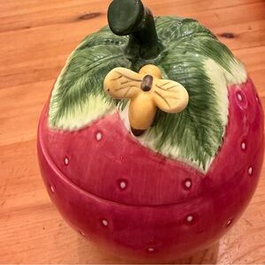 Vintage Kate Williams Global Design Connections Ceramic Strawberry Jar with Bee